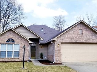 723 Pioneer Woods Dr, Indianapolis, IN 46224