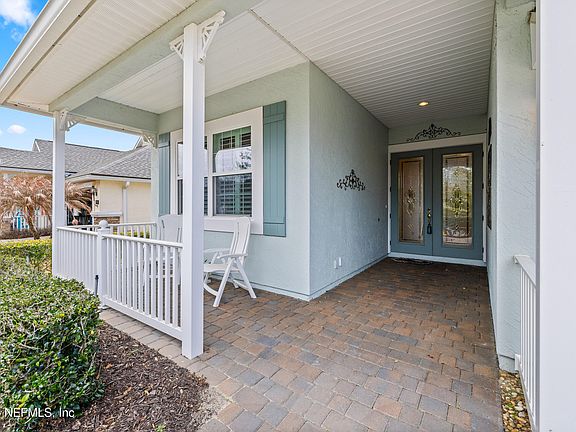3rd image of 1355 CASTLE PINES Circle