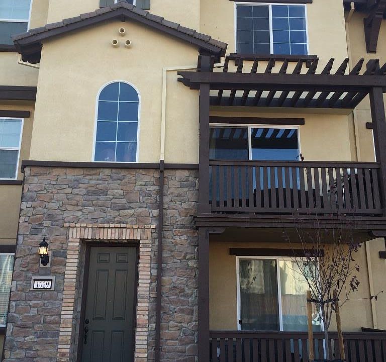 1st image of 1029 White Peach Way