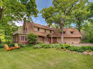 3916 Merriam Rd, Minnetonka, MN 55305