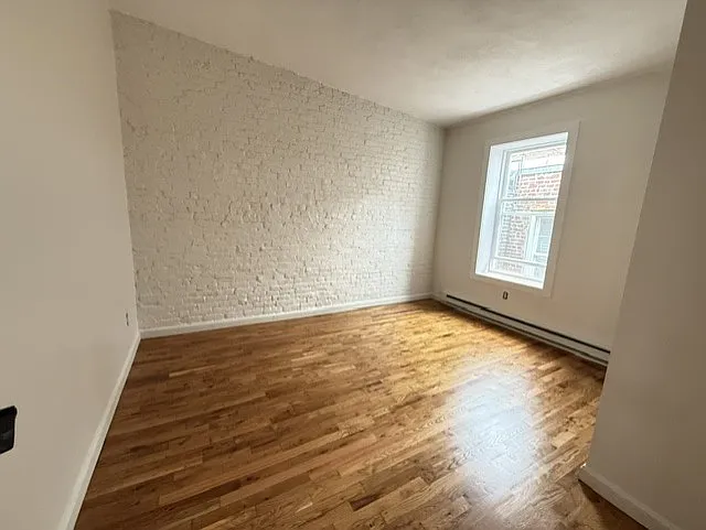 29 Salutation St #3 — Photo 9