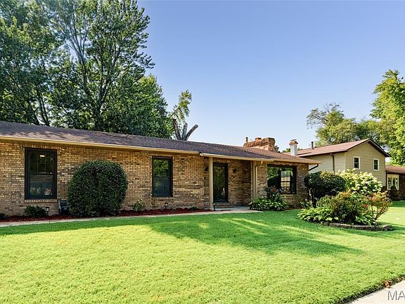 4th image of 3313 Maryville Rd