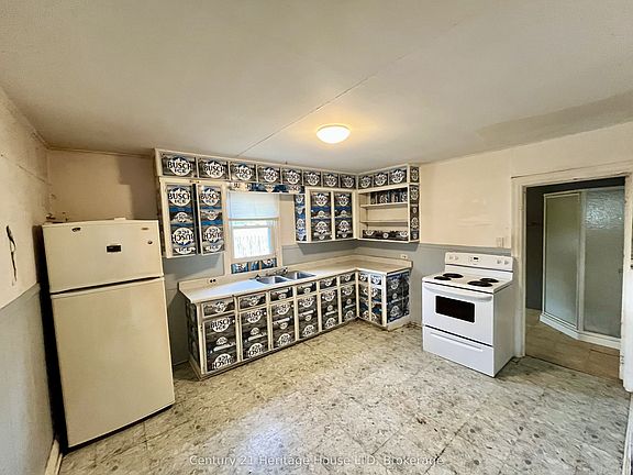 5th image of 119 Pilkington St
