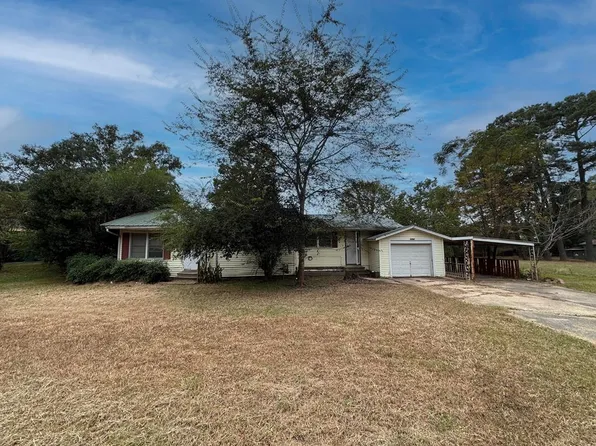 1004 S Elm St, New Boston, TX 75570