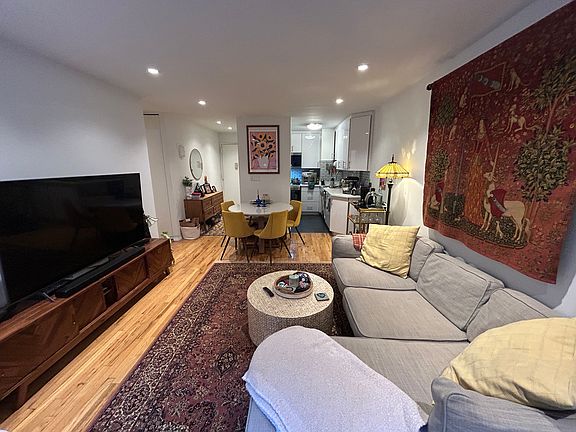 5th image of 417 E 90th St APT 1J