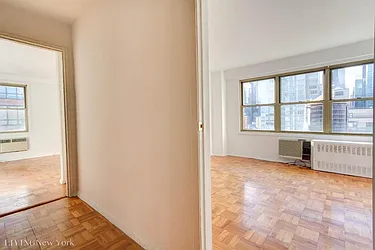 Rented by Living New York