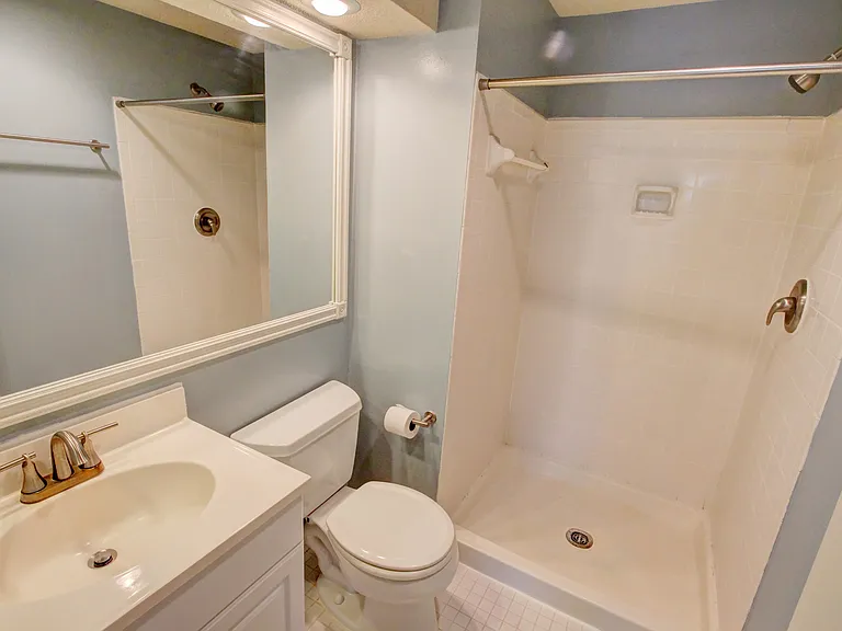 4 Fendall Ave — Photo 12