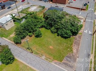 211 2nd Ave SW, Hickory, NC 28602