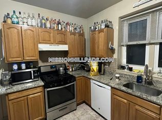 1458 Tremont St APT 3, Boston, MA 02120