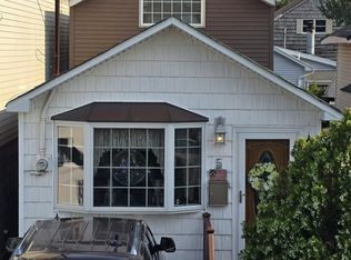 5 Lincoln St, Baldwin, NY 11510