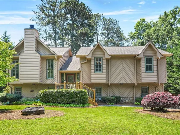 150 Victoria Sta, Woodstock, GA 30189