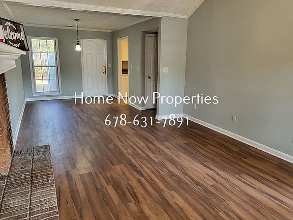 4th image of 2633 Country Trce SE