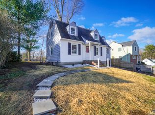 77 Tobey Ave, Windsor, CT 06095