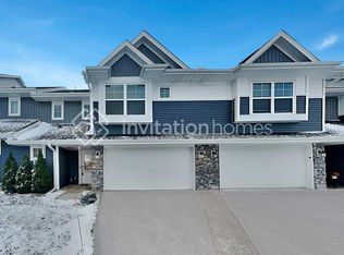 5253 Trotter Trl, Victoria, MN 55386