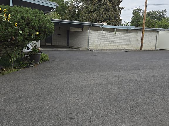 3rd image of 1461 S 2nd Ave #1/2