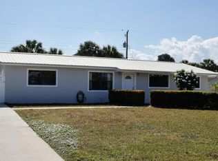 2374 S Wallen Dr, Palm Beach Gardens, FL 33410