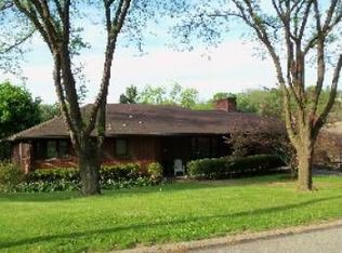 6 Terrace Dr, Pittsburgh, PA 15205