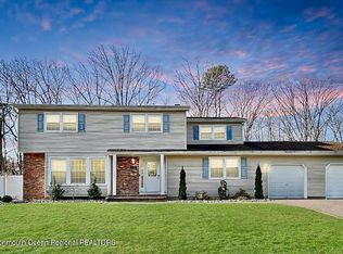 96 Old Bridge Dr, Howell, NJ 07731