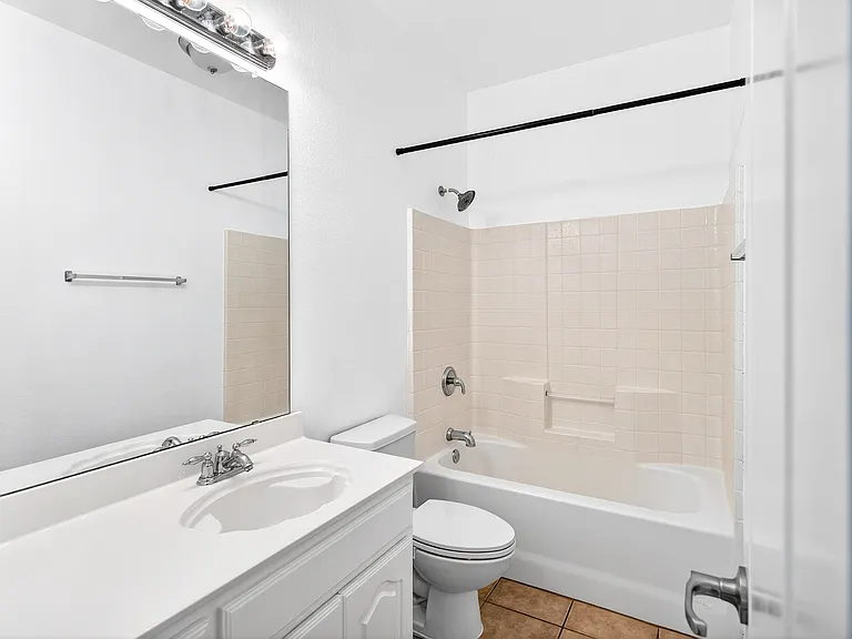 4841 Jodi Dr — Photo 30