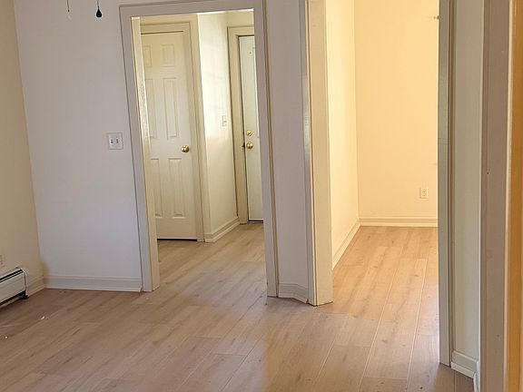 3rd image of 157 N Leverett Rd #157