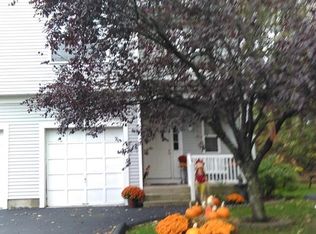 1474 Iroquois St, Shrub Oak, NY 10547