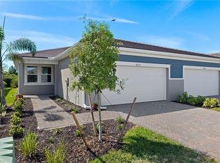 10319 Bonavie Cove Dr, Fort Myers, FL 33966