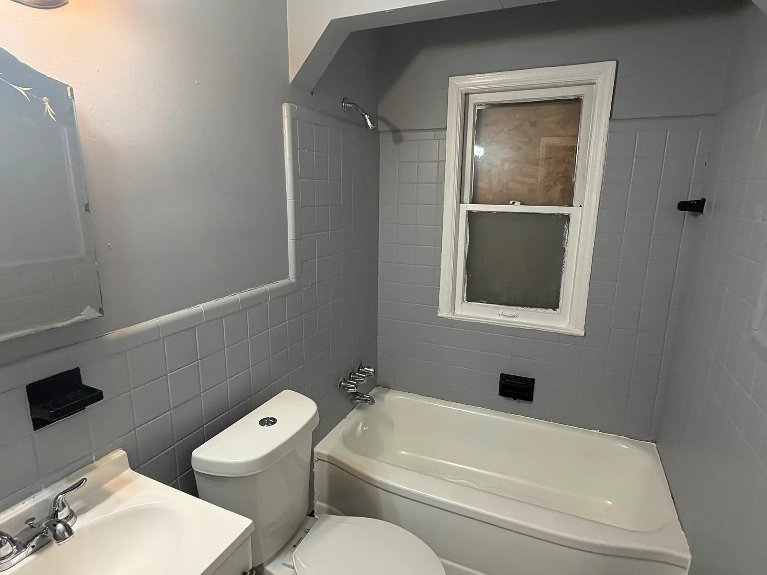 3 bed, 931 sqft, $1,600 — Photo 4