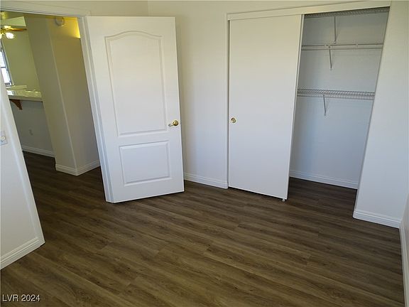 3rd image of 9901 Trailwood Dr APT 2100