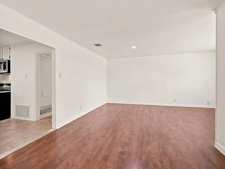 231 Cicero Dr — Photo 7