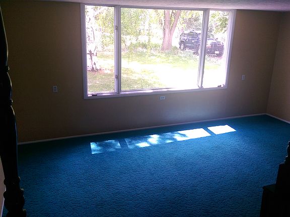 5th image of 2479 Julie Ln