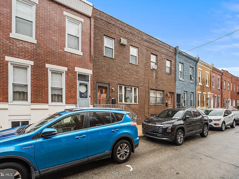 2336 S Carlisle St — Photo 22