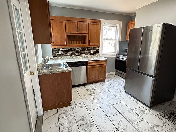 2nd image of 203 Bigelow St #1