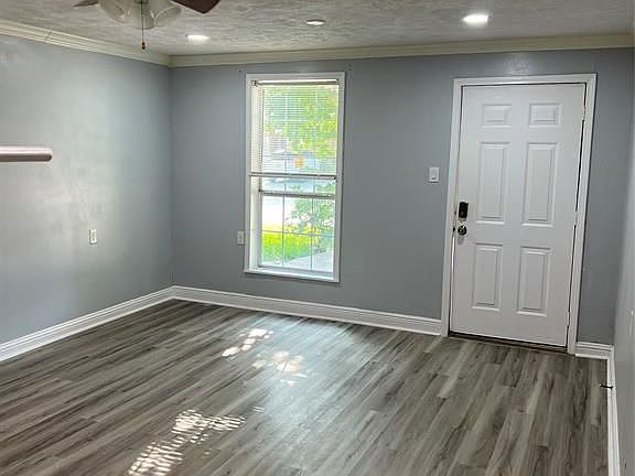 3rd image of 505 Witter St Unit 1