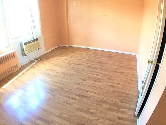 5th image of 464 Neptune Ave APT 21D