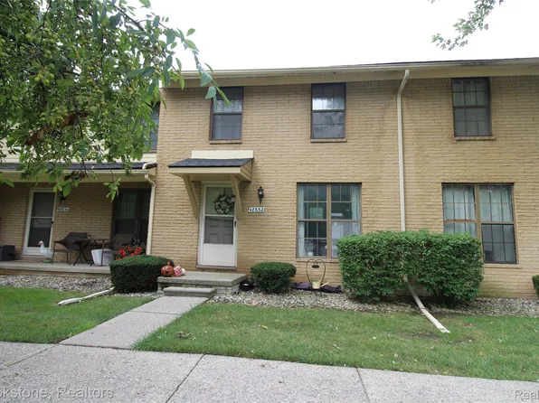 48632 Sugarbush Rd #6, New Baltimore, MI 48047