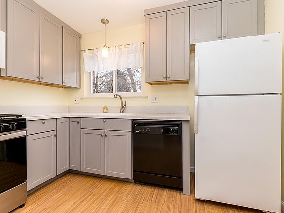 2nd image of 338 Hartman Ln