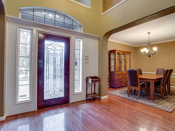 2nd image of 1541 Terrace Dr