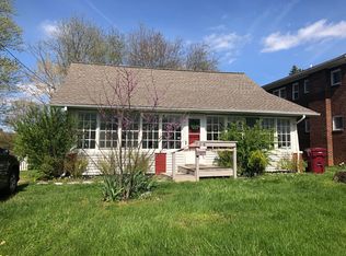 908 Oak St, Johnson City, TN 37601