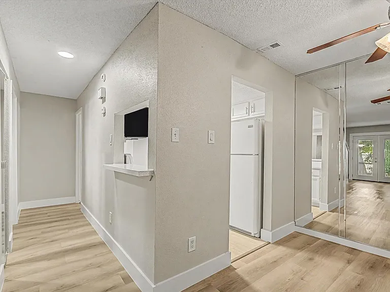 9552 Windswept Ln #9552 — Photo 10