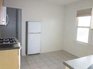 141 Old Foxon Rd #3, East Haven, CT 06513