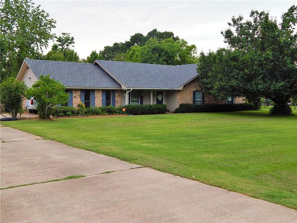 1st image of 119 Martin Dr