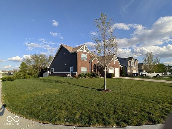 5th image of 6179 N Cedarwood Dr