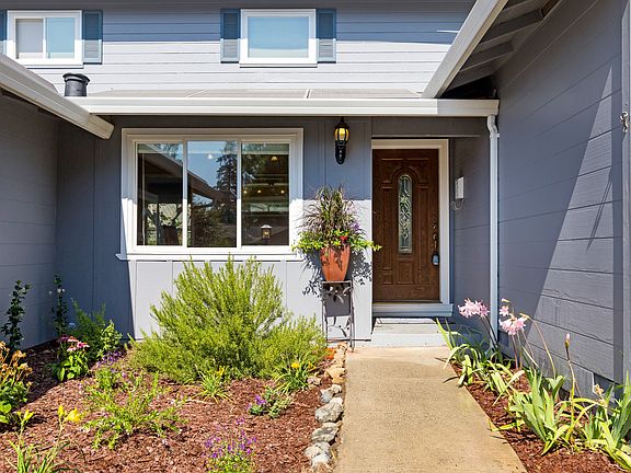 2nd image of 5338 Joseph Ln