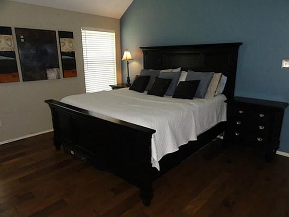 4th image of 6713 Greenleaf Dr