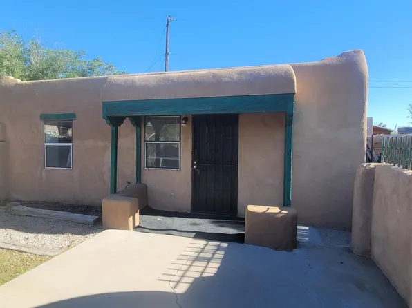 1214 Montoya St NW, Albuquerque, NM 87104