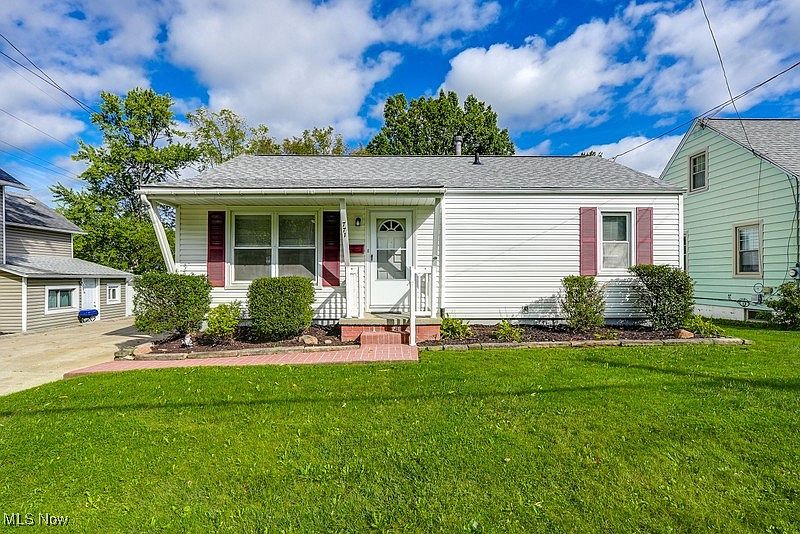 1st image of 771 Munroe Falls Ave