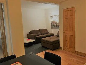 Rented by New York Cosmopolitan Realty