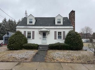7 Lindy Ave, Claremont, NH 03743