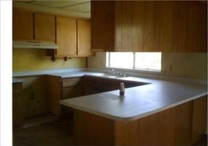 4th image of 24130 Ironwood Ave