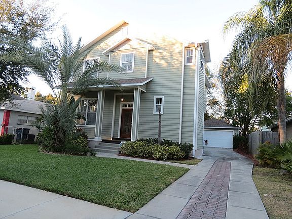 Street View w Landscaping